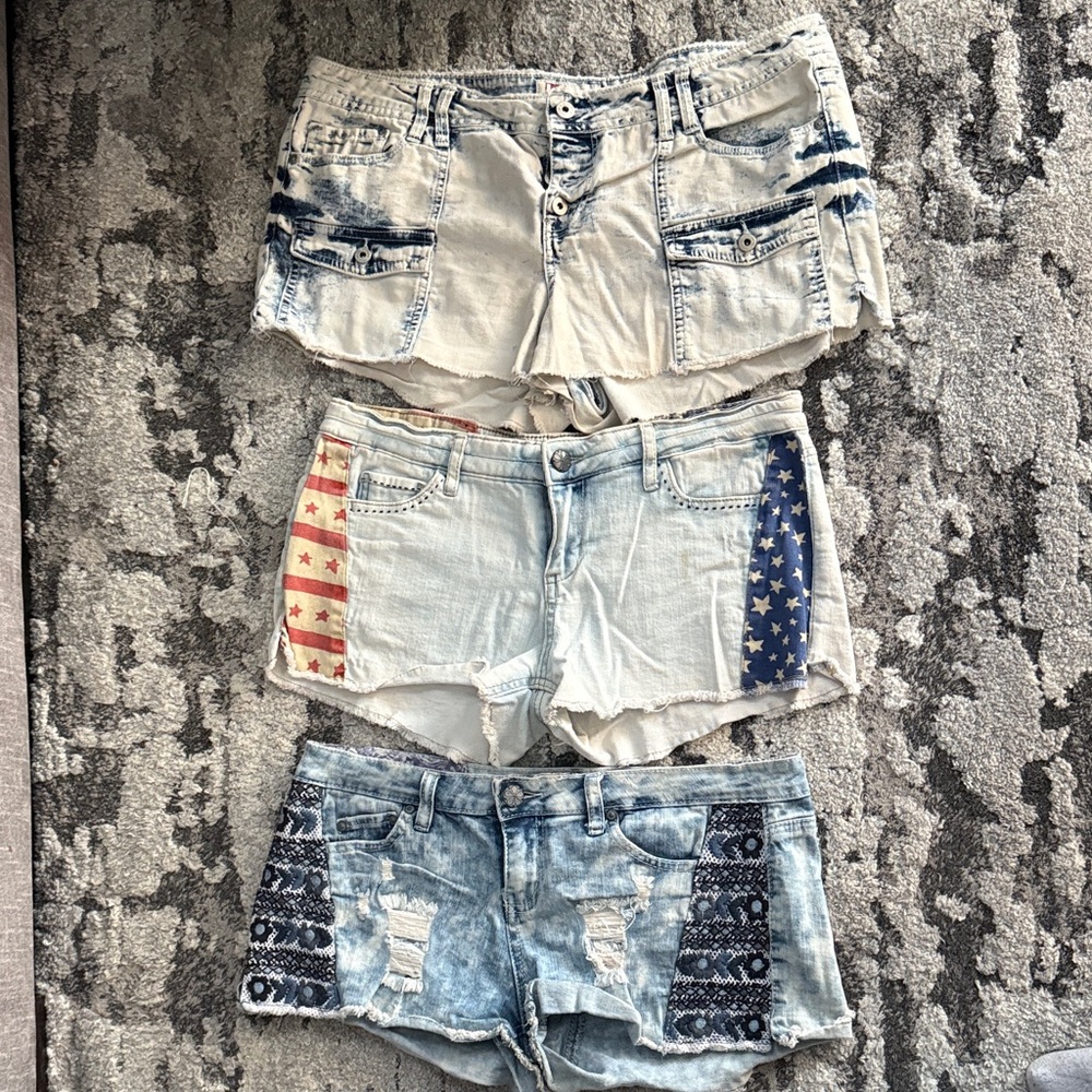 Bundle Hippie Laundry Women's Jean Shorts - Cream, Light Blue, Blue